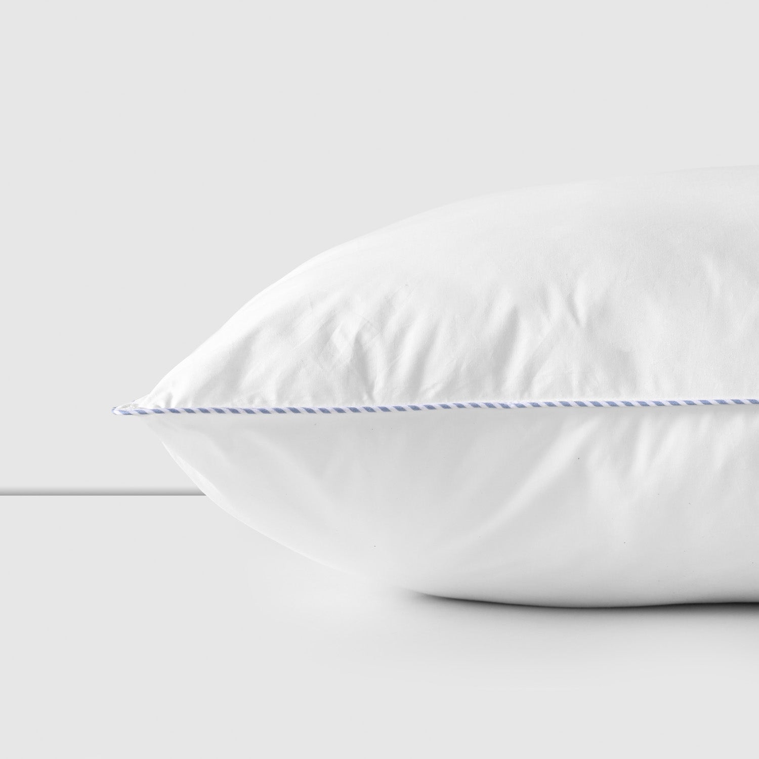 Almohada 50x90 cm Down Alternative 1200g Cannon Home